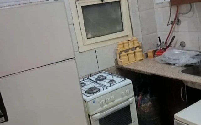شقة علي البحر مباشرة في المندرة