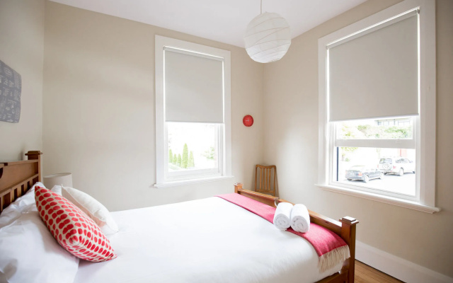 Montacute Boutique Bunkhouse