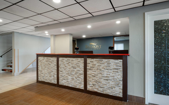 Baymont by Wyndham Waukesha