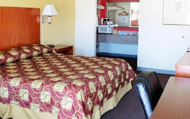 Winnie Inn Suites & RV Park