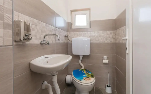 Stunning Apartment in Bibinje With 3 Bedrooms, Wifi and Outdoor Swimming Pool