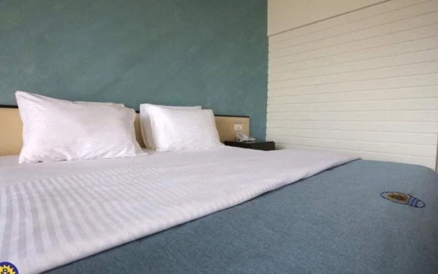 Rabiya Marine Hotel