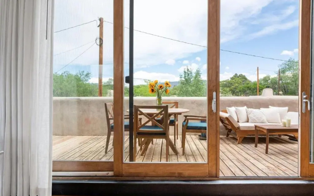 Skyview - Gorgeous Views From The Railyard