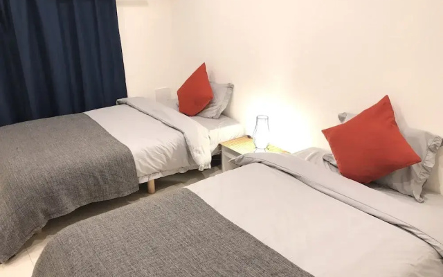 Universal Family Hotel