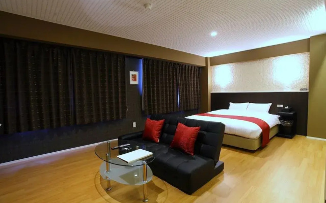 TOWN HOTEL Forty One