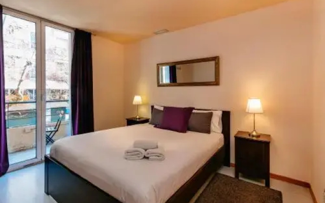 Cozy Apartment Casanova-Eixample