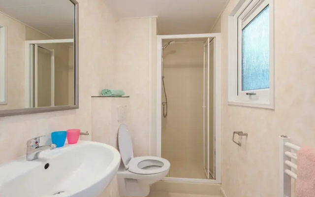 Chalet Near the Beach With Dishwasher