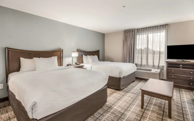 MainStay Suites at Discovery Park of America