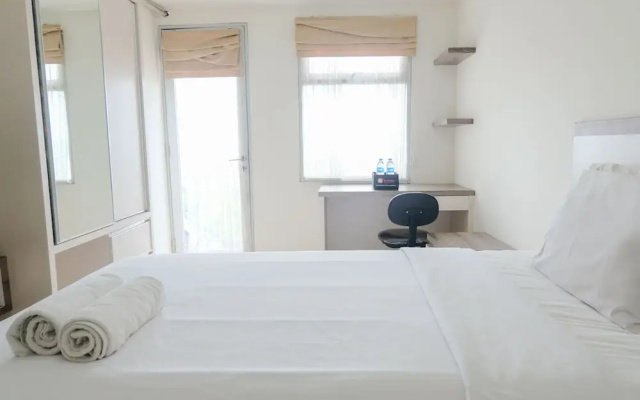 Good Deal Studio at Oxford Jatinangor Apartment