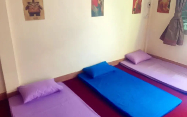 Small Elephant Hostel