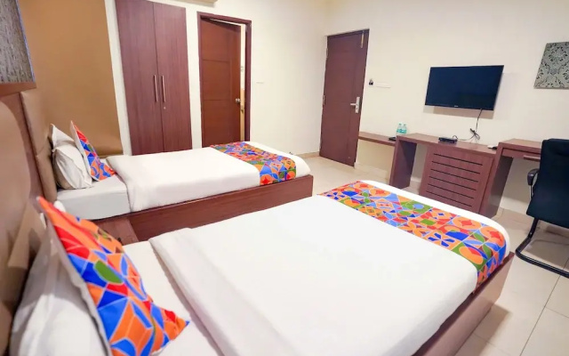 Fabhotel Raj Residency Iii