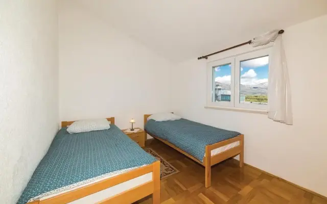 Beautiful Home in Kastel Novi With Wifi and 3 Bedrooms