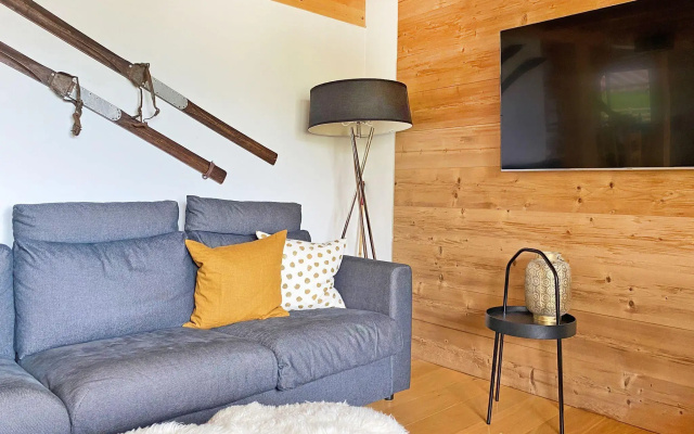 Chalet in Val Dherens Near Ski Lift