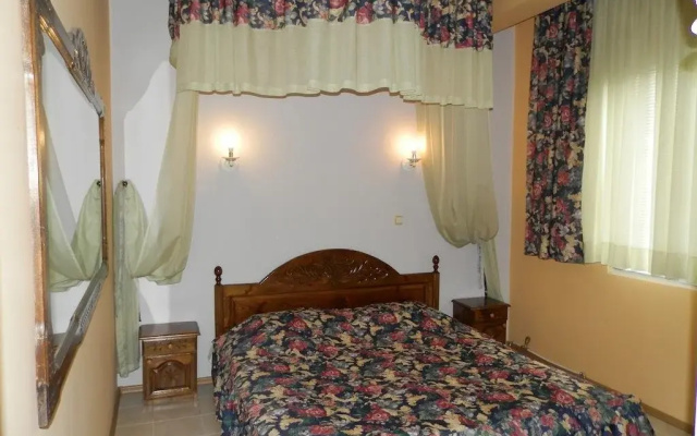 Elena Hotel