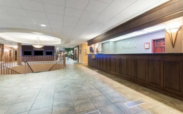 Ramada Topeka Downtown Hotel and Convention Center