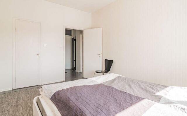 Апартаменты Local Nordic Apartments - Brown Bear Ювяскюля комната для гостей