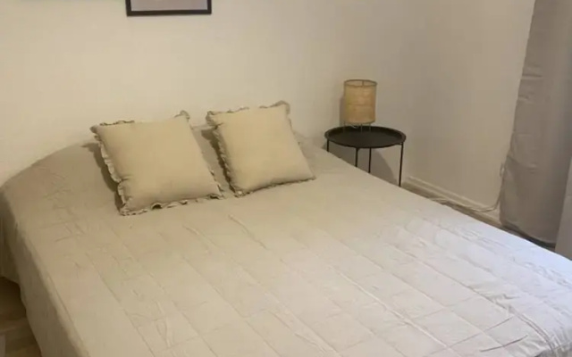 2ndhomes Central & Cozy 1 BR Apartment