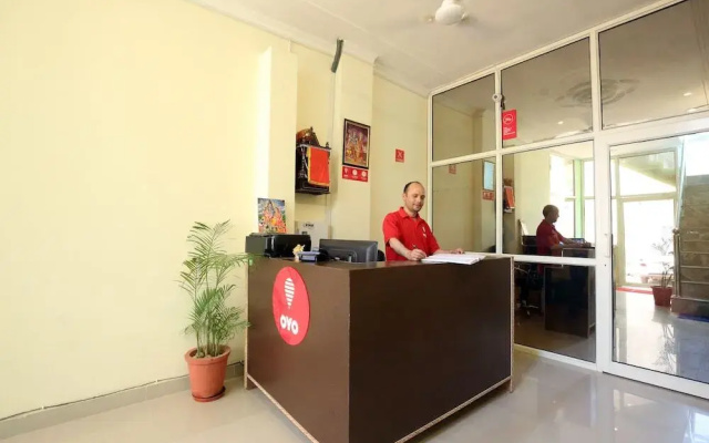 Hotel Comfort by OYO Rooms