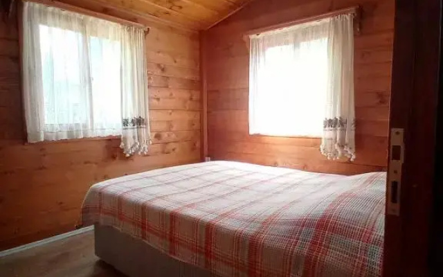 Defne Wood Home