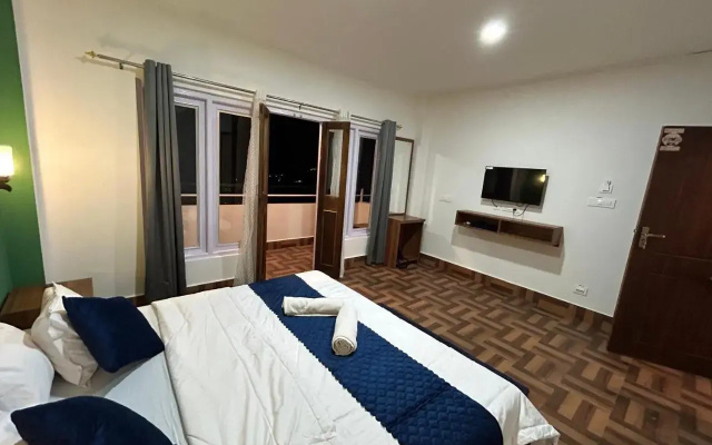 Hotel hill retreat