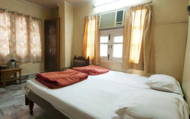 Hotel Mayur Assam