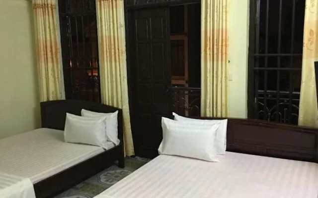 Minh Chau Hotel Tan An