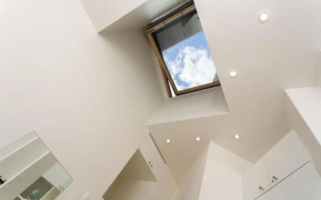 Louvre Luxury Apartment & SPA