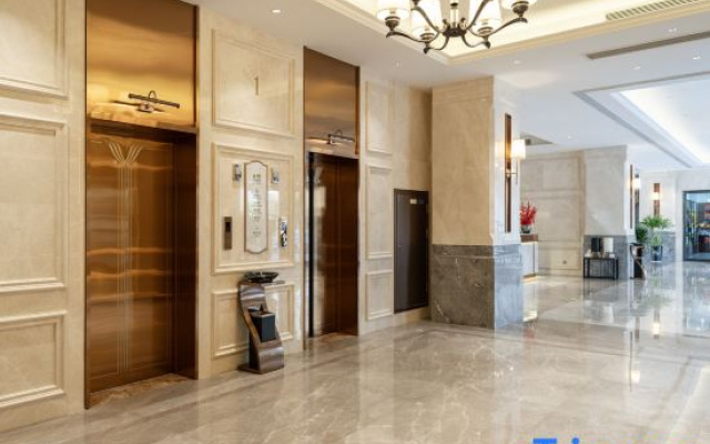 Vienna International Hotel (Huangchuan Xiyalibao)