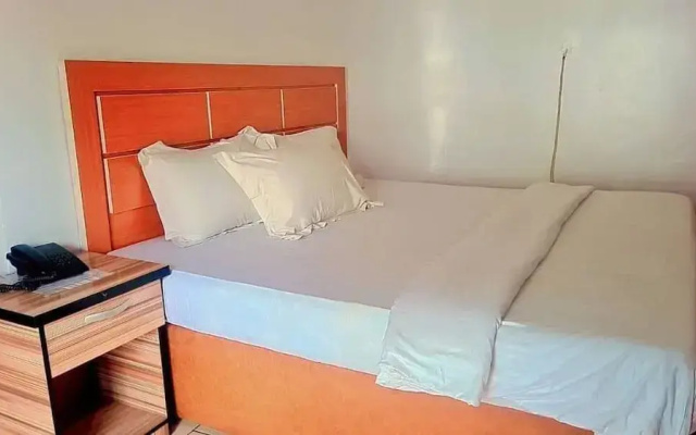Abuja Bays Garden Hotel