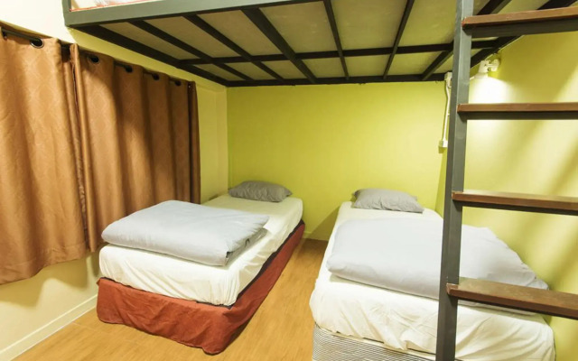 Makad Hotel