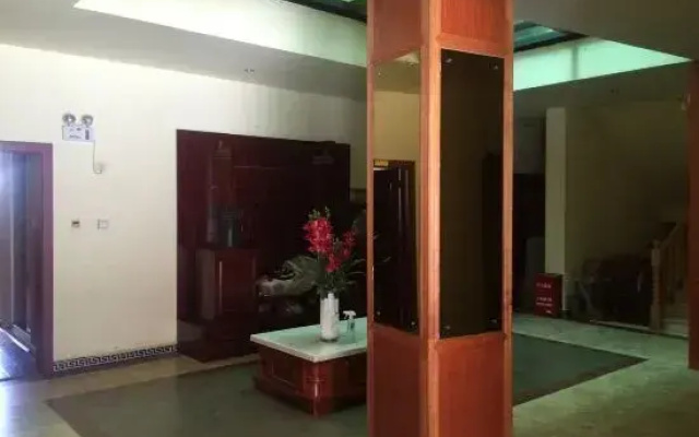 Yongqing Business Hotel
