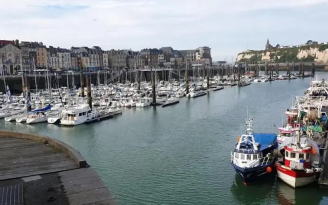 Studio à 300m de la plage de Dieppe