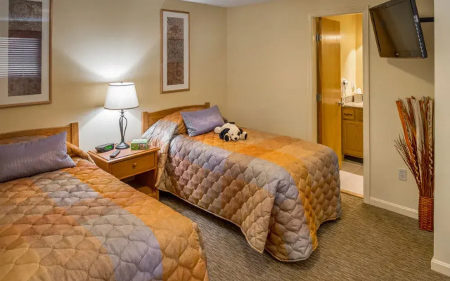 Steele Hill Resorts
