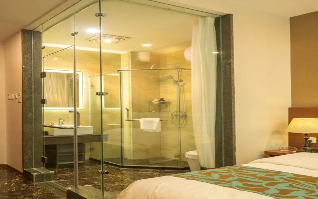 Hill Lily Hotel