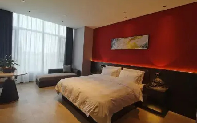 Yuehua Hotel