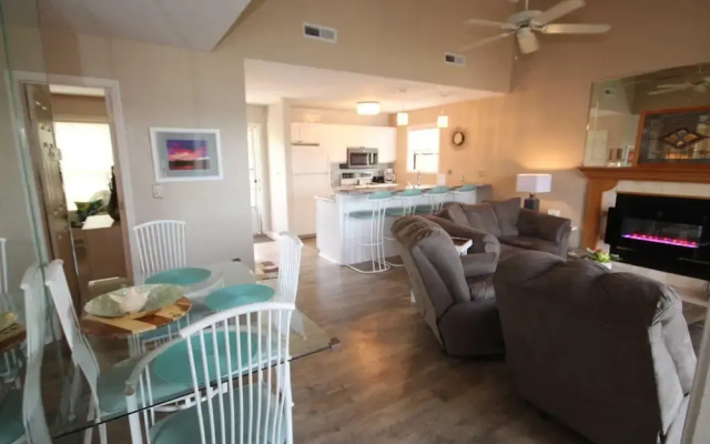 Bay Point Village - 2 Br Condo