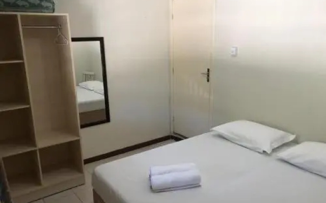 Dax Bombinhas Hostel