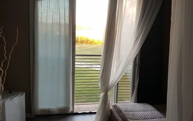 B&B Commanderia