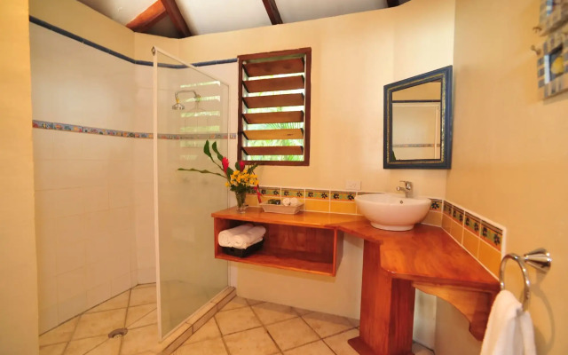 Hideaway Island Resort