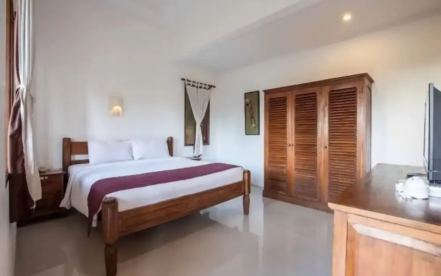 4 Bathroom Private Pool Villa near Seminyak Beach Bali