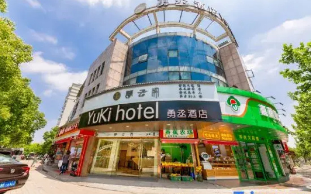 Yuki  hotel