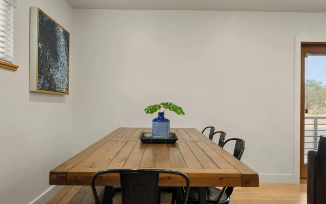 Modern Mesa