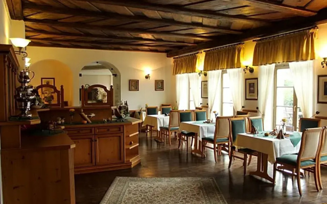 Hotel Lay-Haus