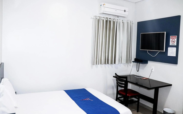 Paris Hotel