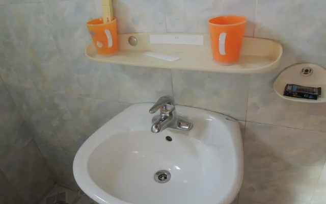 Khách Sạn Thúy Nga