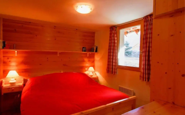 Le Miou: hameau des Chazals Nevache Hautes Alpes