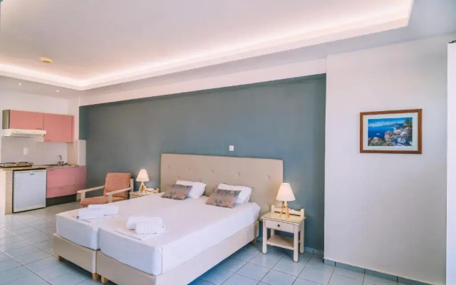 La Playa Beach Hotel