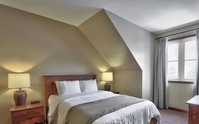 Chateau Ridge - Blue Mountain Resort