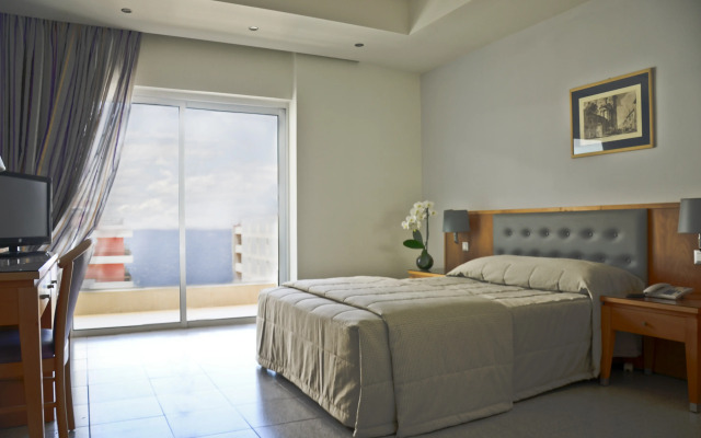 Athena Hotel