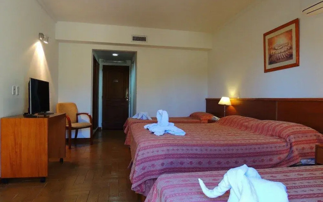 Apus Hotel Serrano